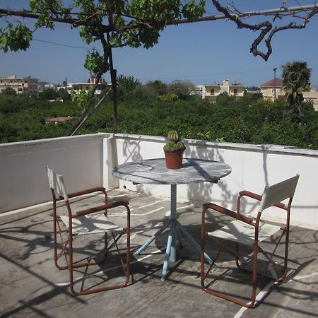 Kyra Vintage House Chrissi Akti Chania Exterior foto