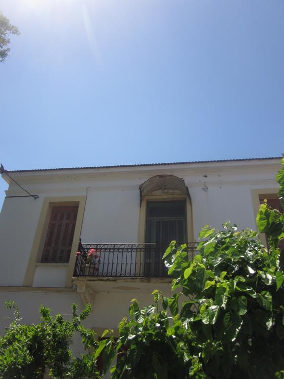 Kyra Vintage House Chrissi Akti Chania Exterior foto